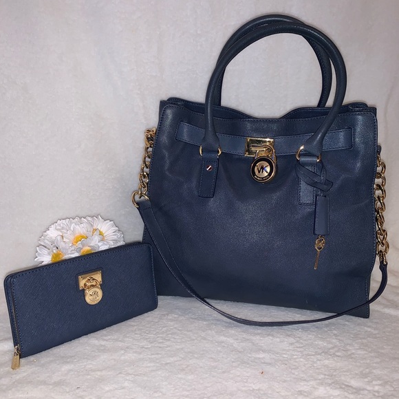 Michael Kors Handbags - NWOT Hamilton SET